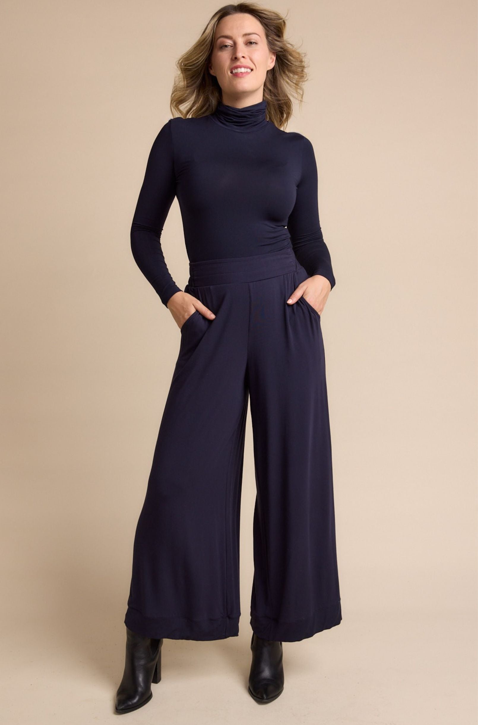 Turtle Neck - French Navy