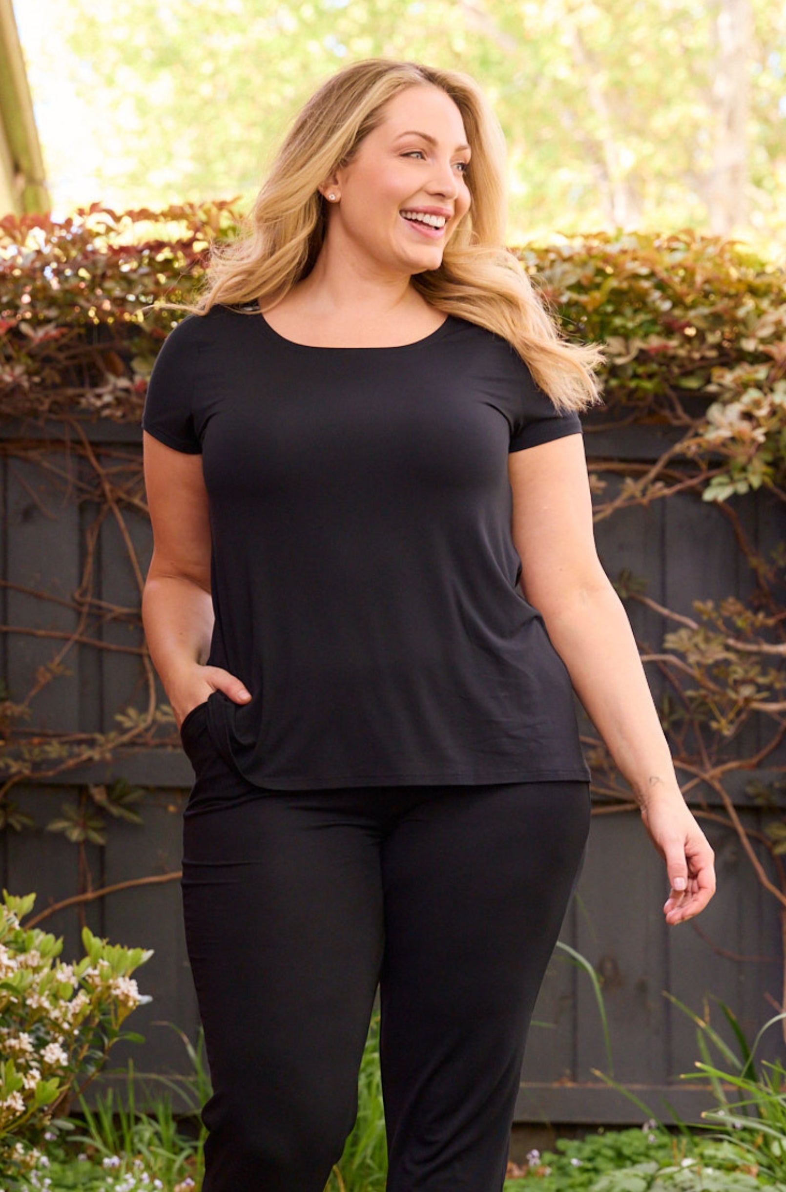 Swing Tee - Black