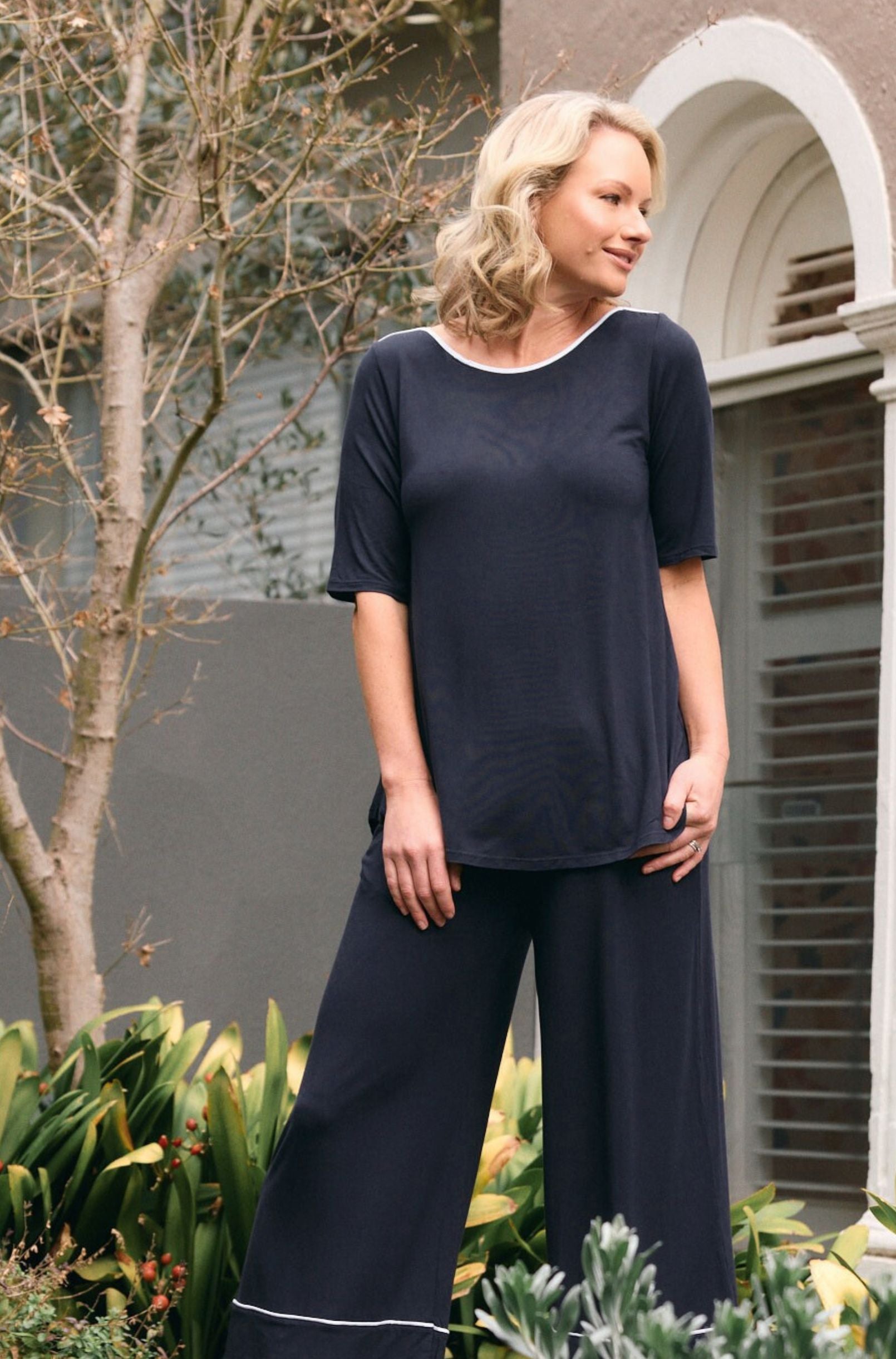 Elbow Swing Tee - French Navy White Trim