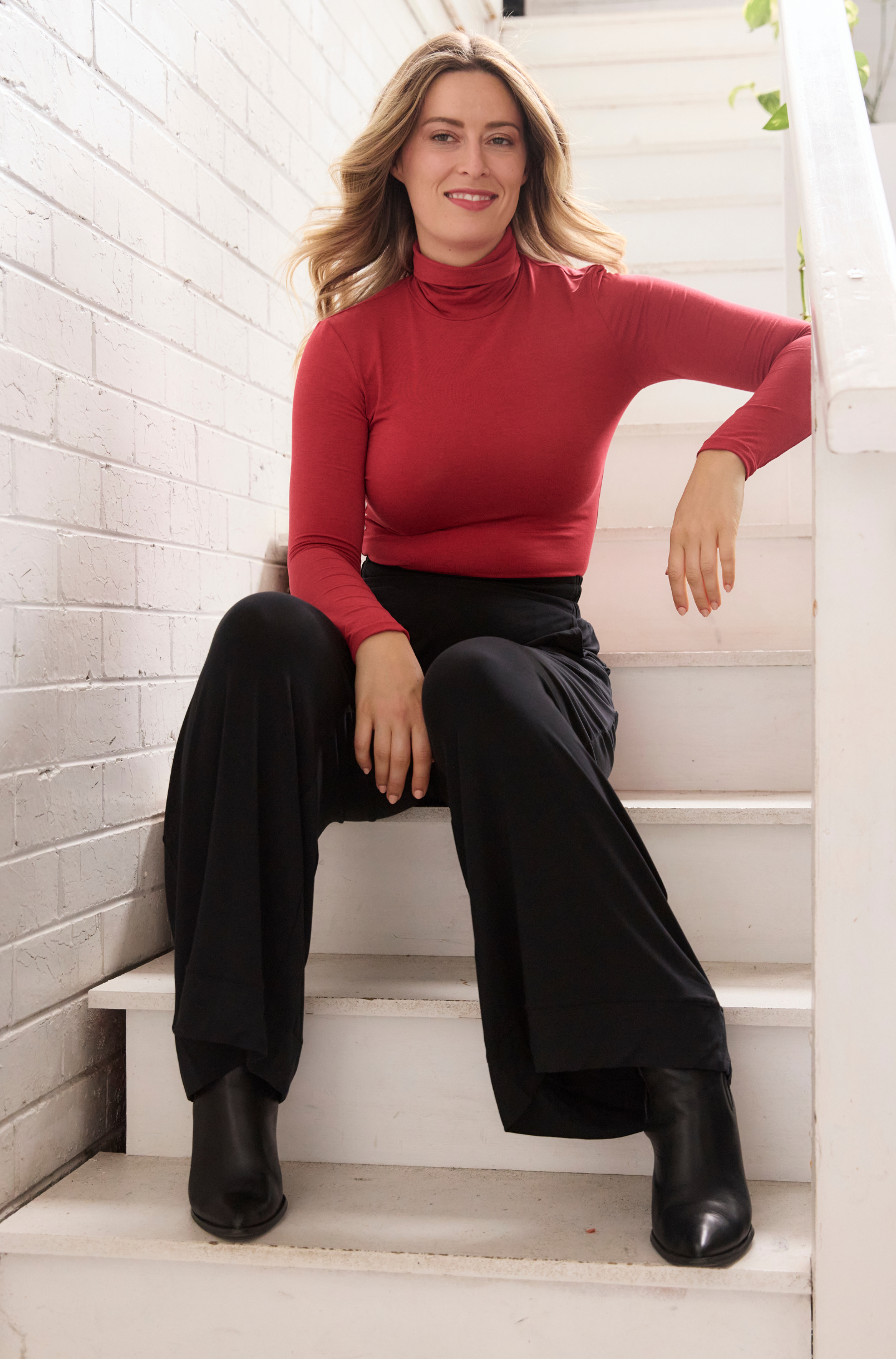 Turtle Neck - Red Berry