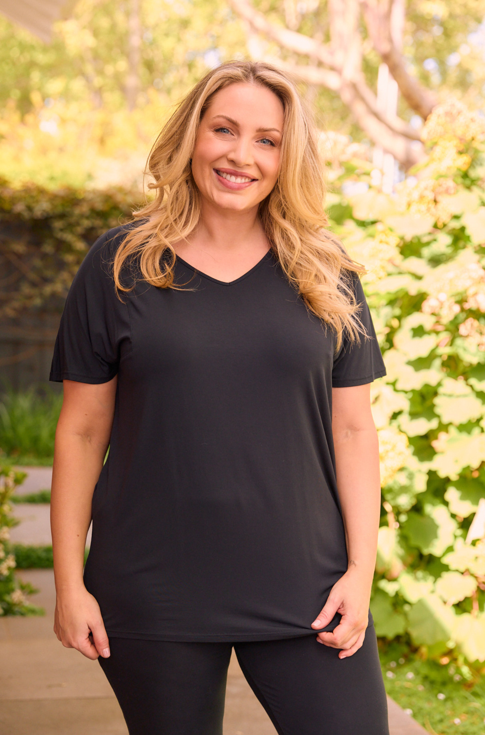 Ivy Swing Tee - Black