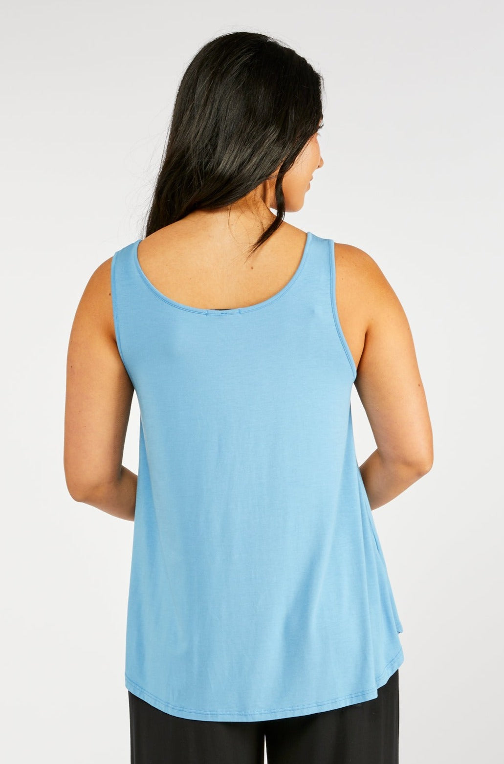 V-Neck Swing Regatta Blue