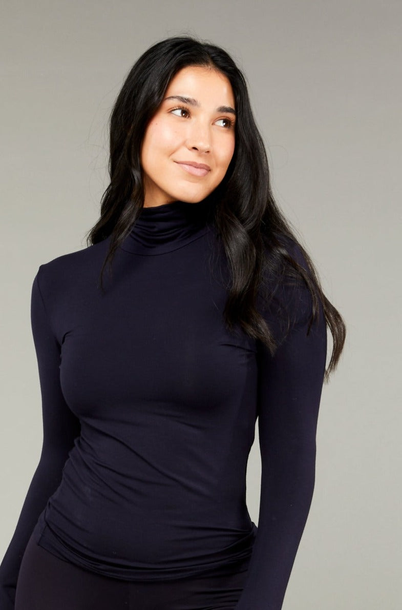 Turtle Neck French Navy