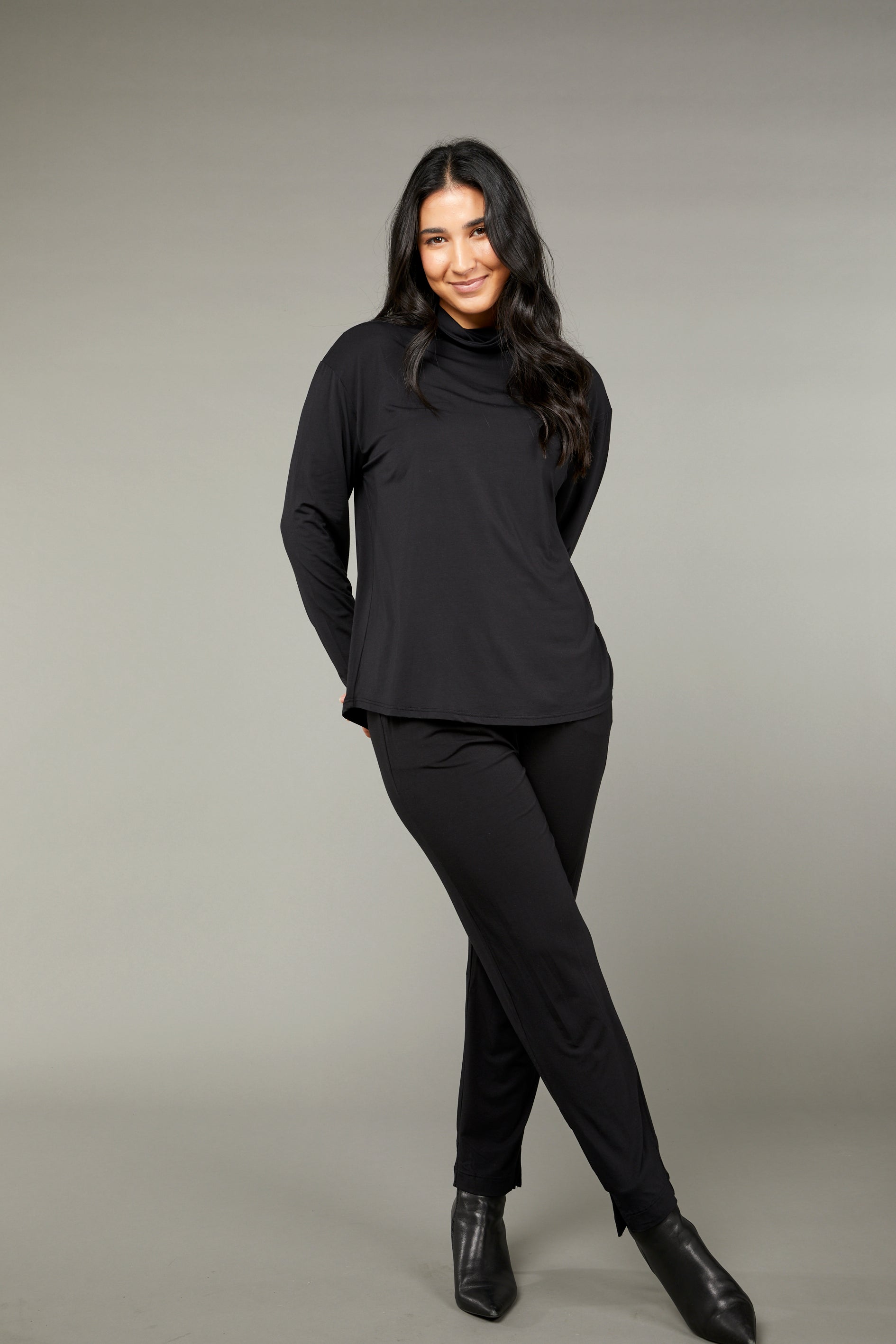 Maya Long Sleeve Turtle Neck Black