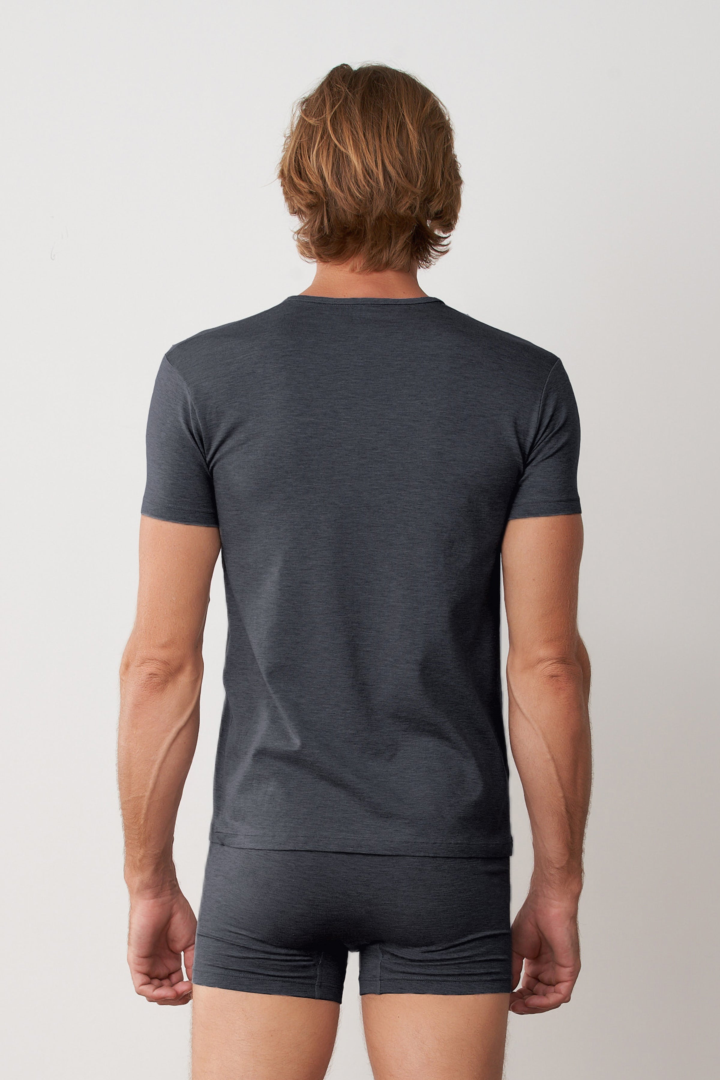 Australian Merino V-Neck Tee Black