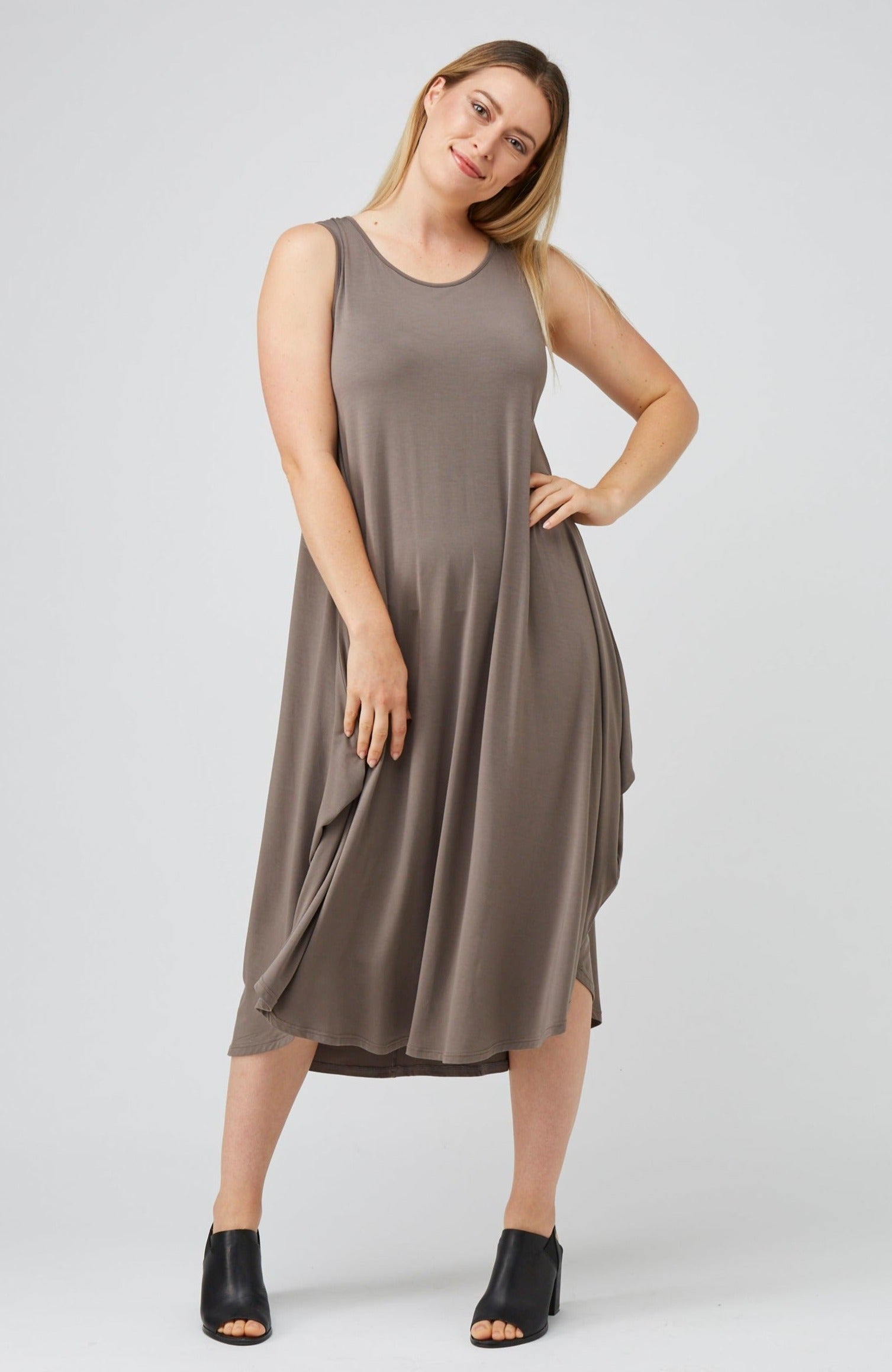 Sleeveless Tri Dress Chestnut