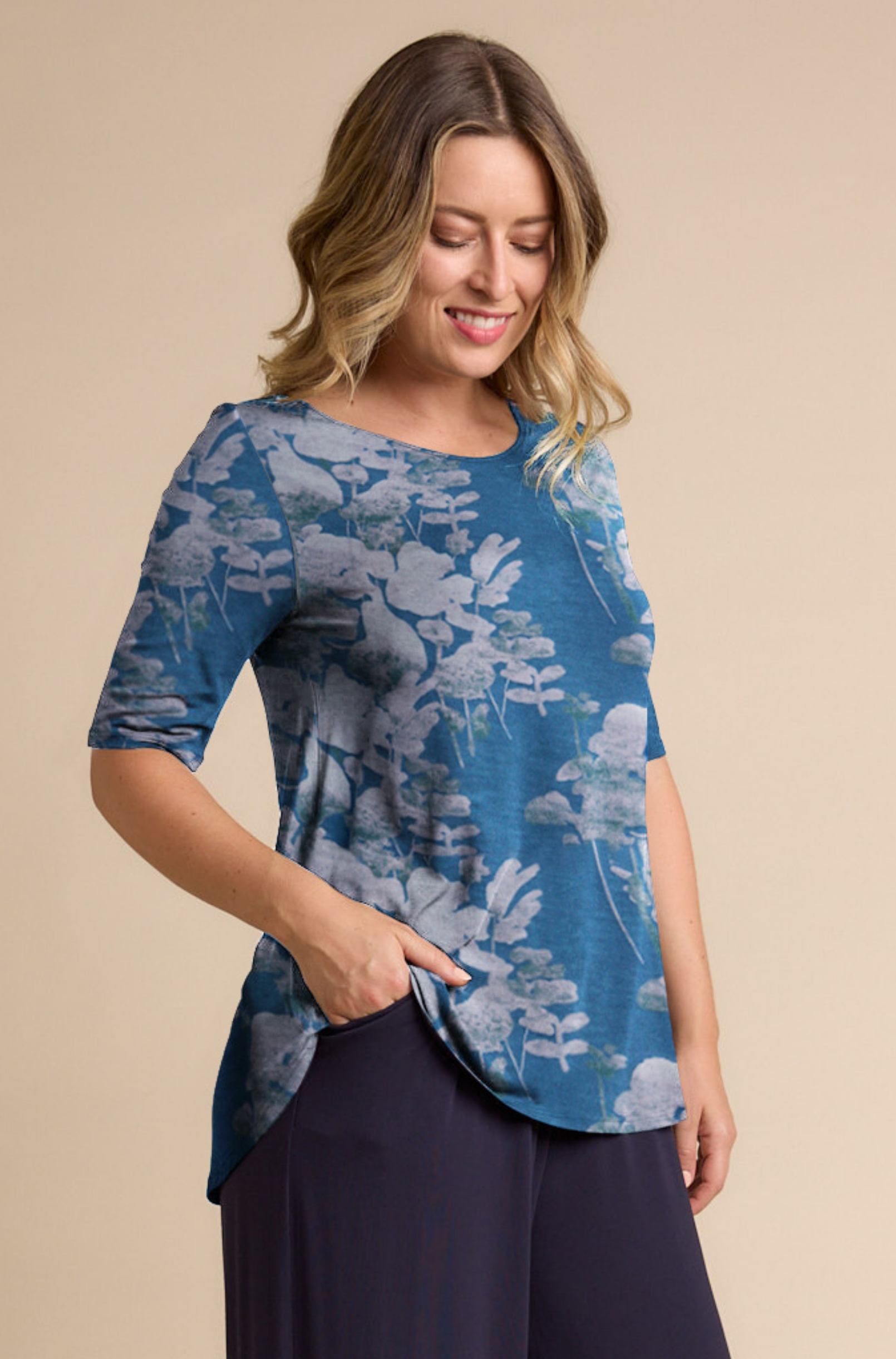 Elbow Swing Tee - Deep Sea Floral