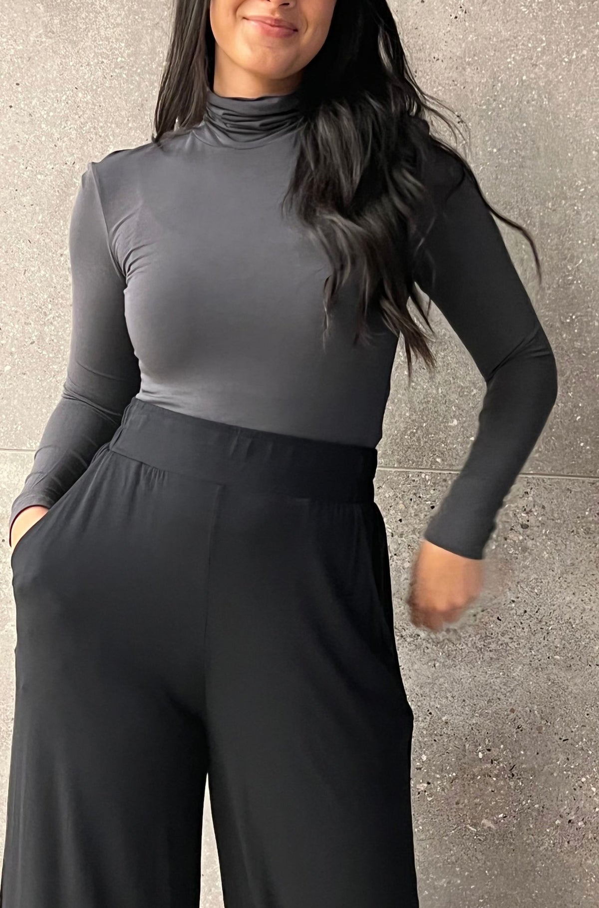 Turtle Neck Sample | Storm