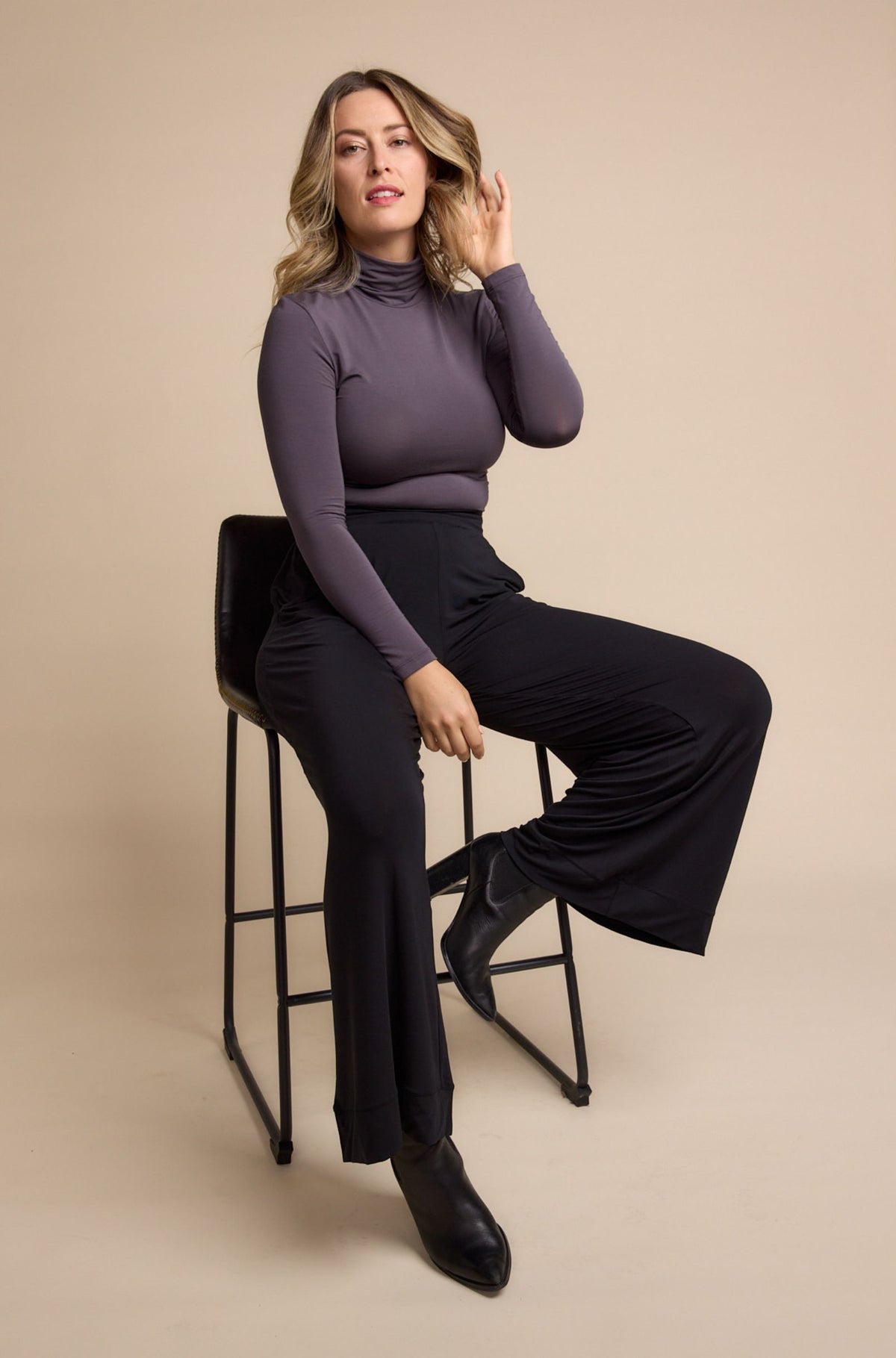 Turtle Neck Sample | Grape