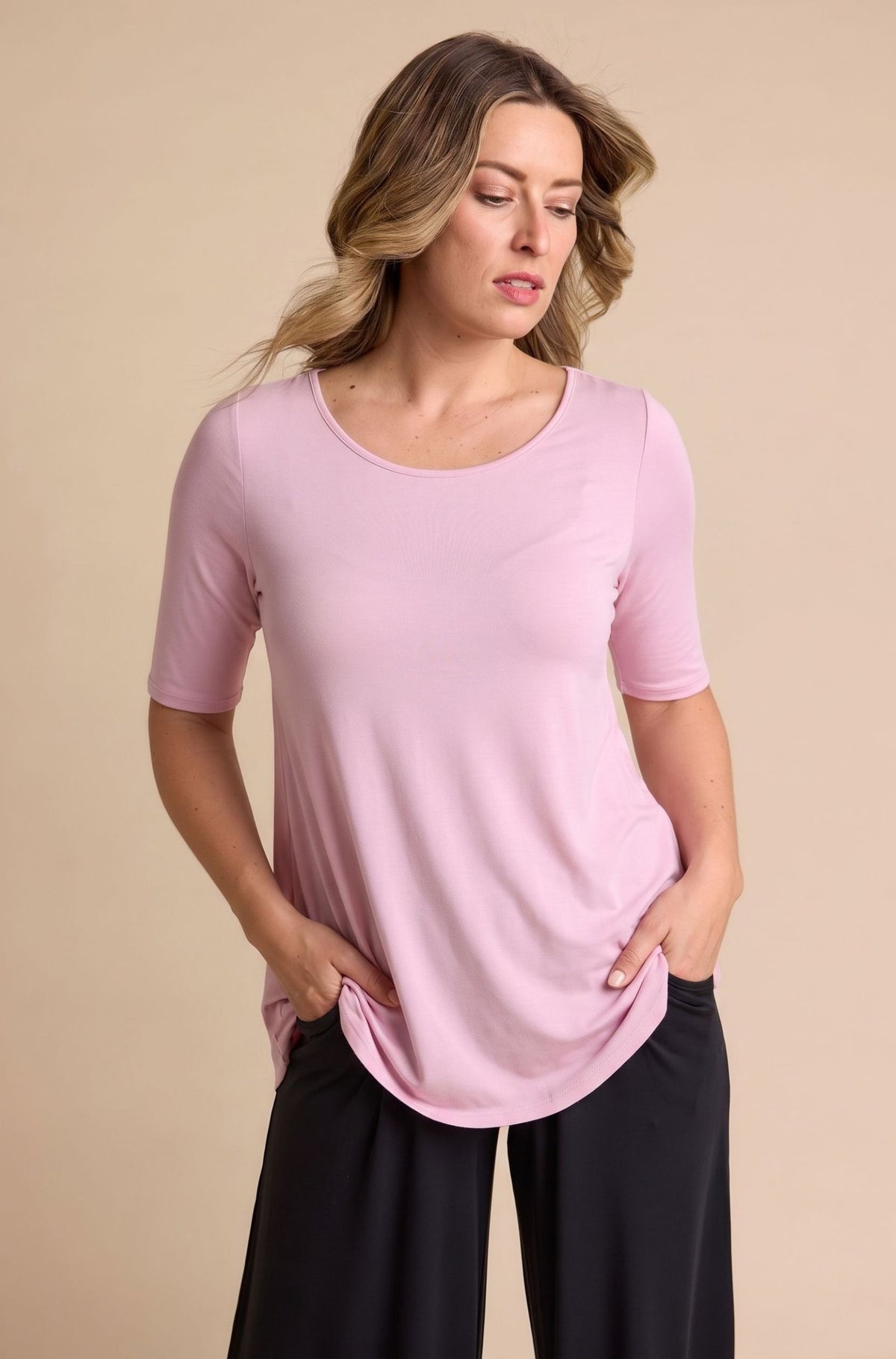 Elbow Swing Tee Sample | Flamingo