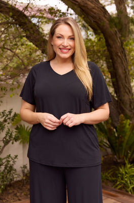 Ivy Swing Tee Sample | Black
