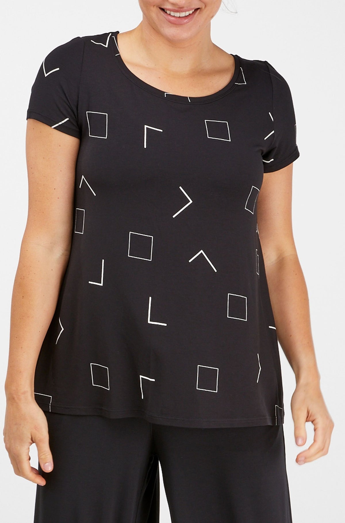 Swing Tee - Prism