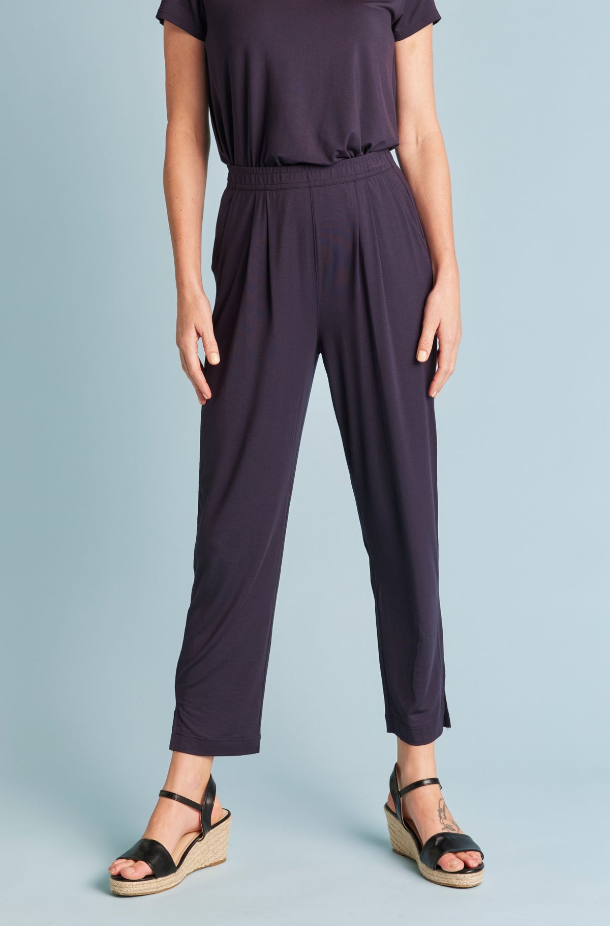 Breeze Pant Sample - French Navy