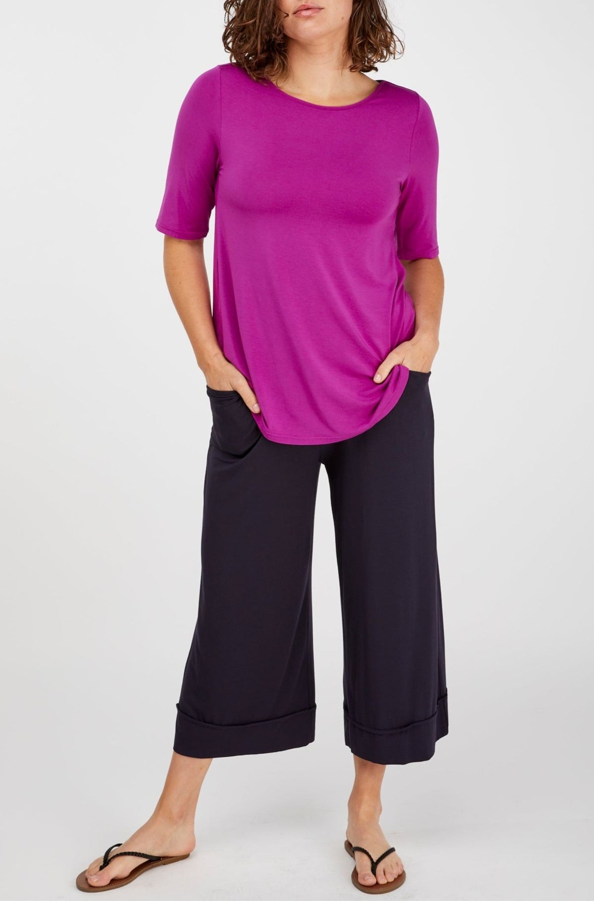 Elbow Swing Tee - Magenta