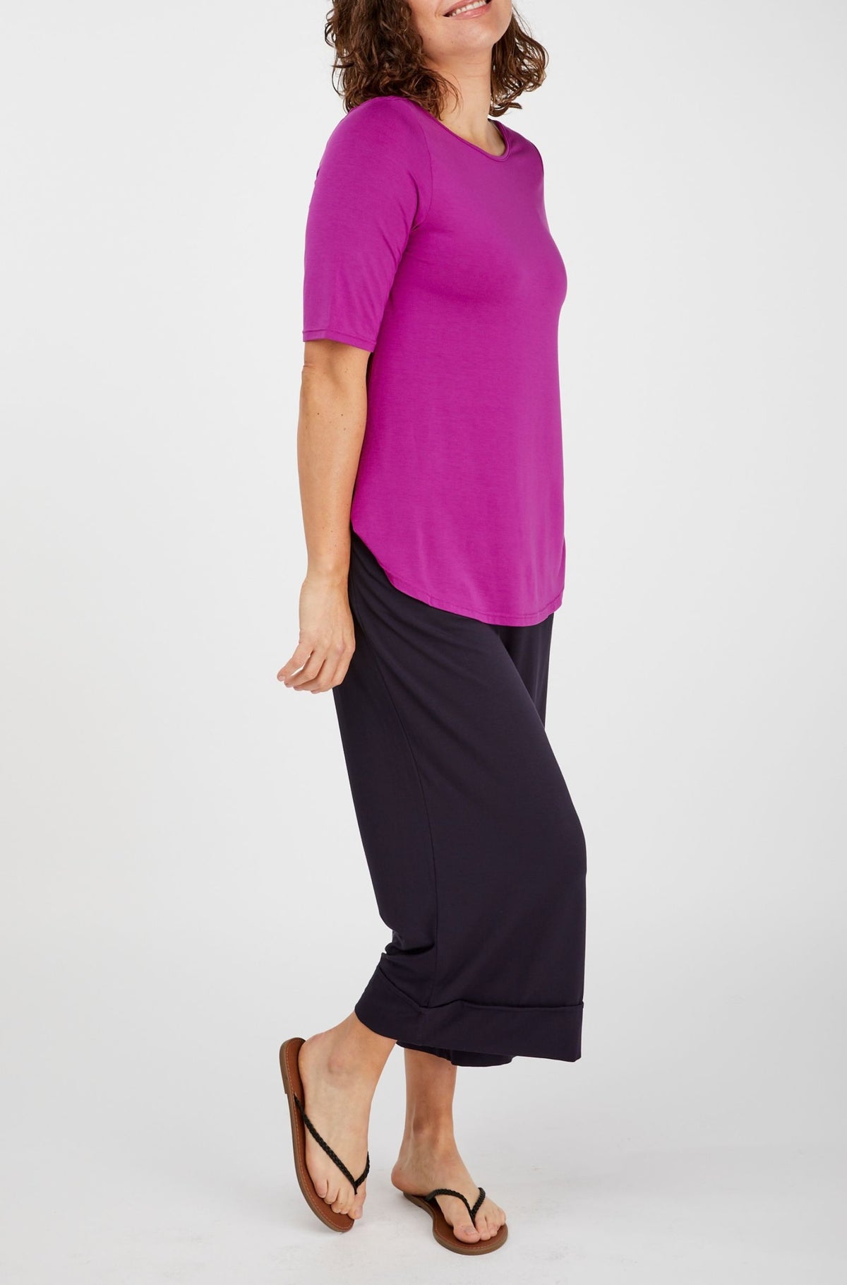 Elbow Swing Tee - Magenta