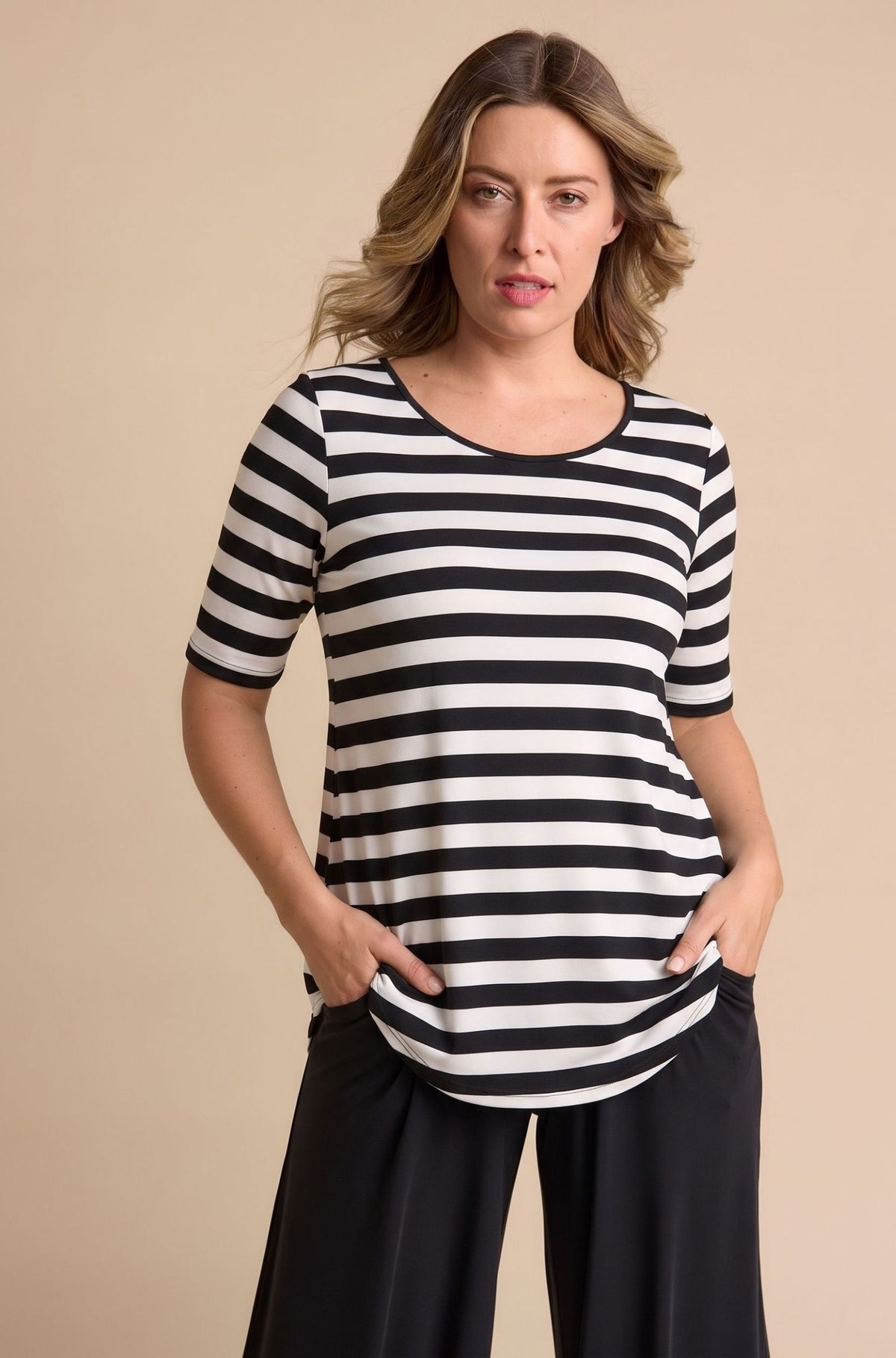 Elbow Swing Tee Sample | Riveria Black-White Stripe