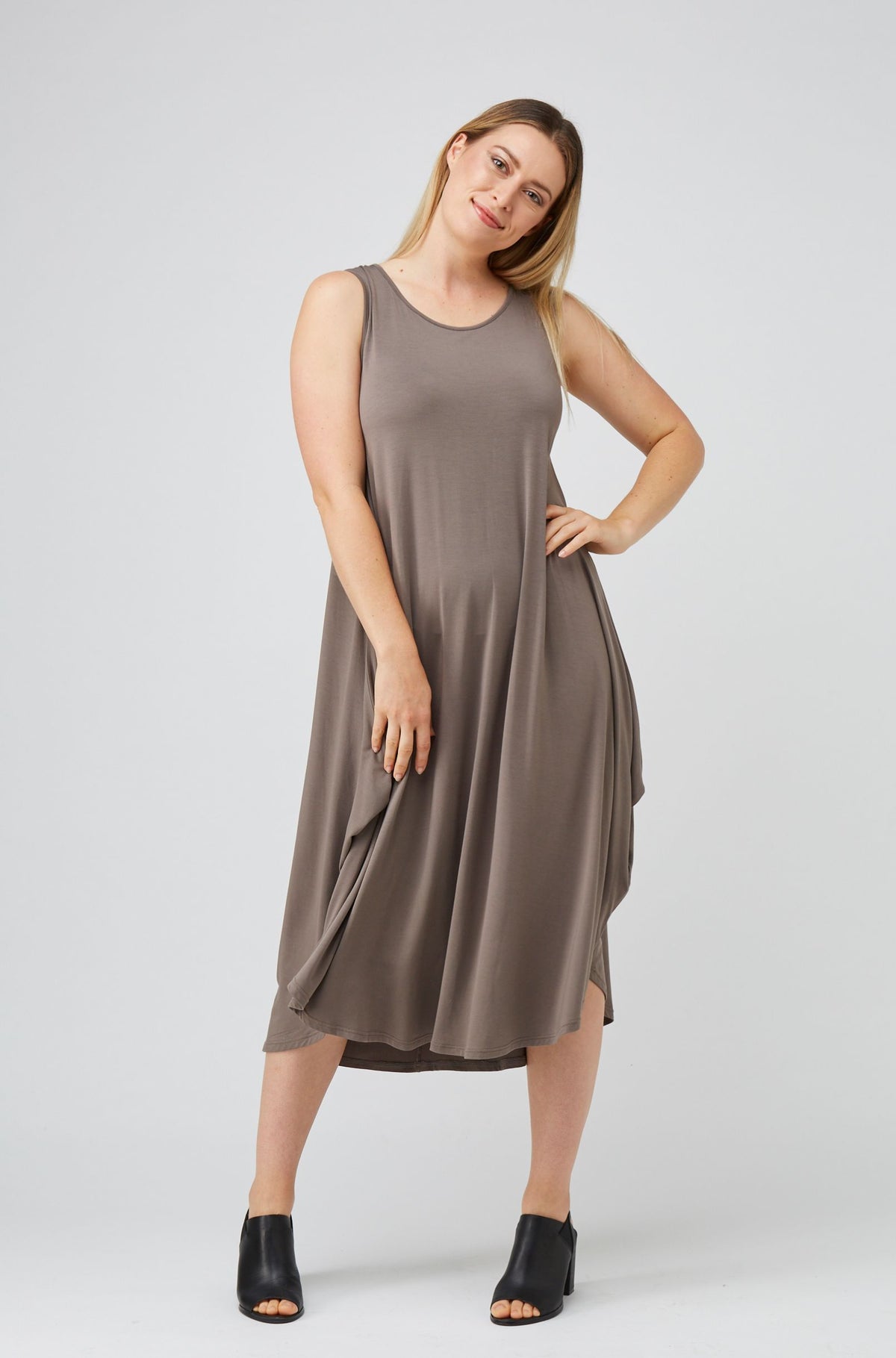 Sleeveless Tri Dress Sample - Chestnut