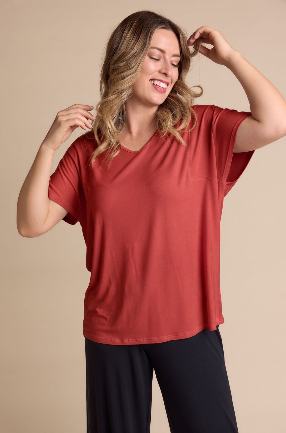 Ivy Swing Tee Sample - Rio Red