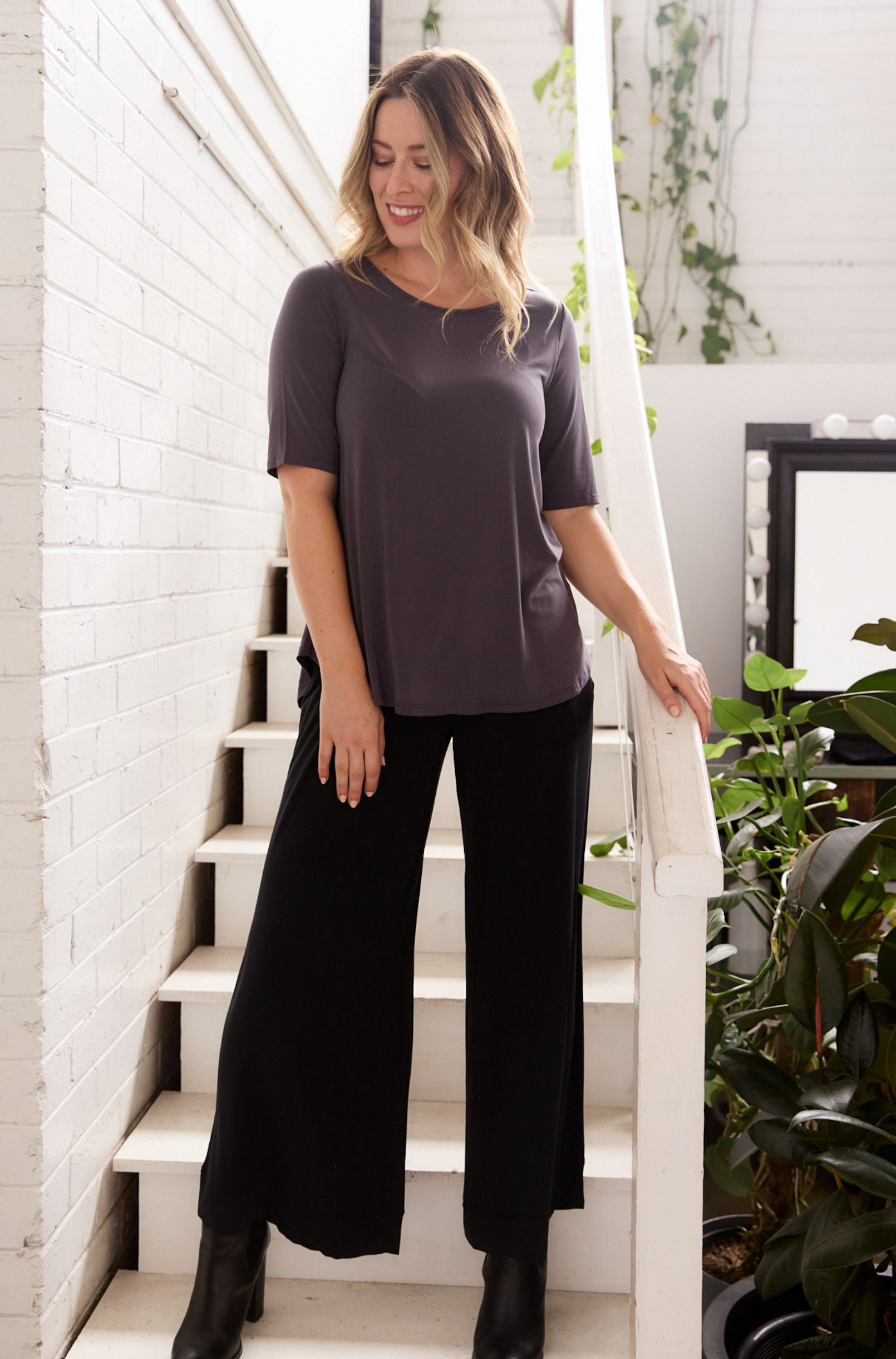 Elbow Swing Tee - Grape