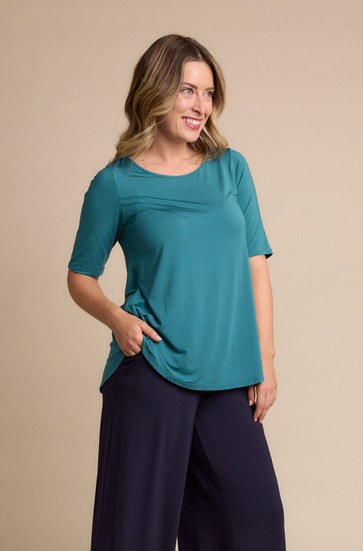 Elbow Swing Tee Sample | Peacock