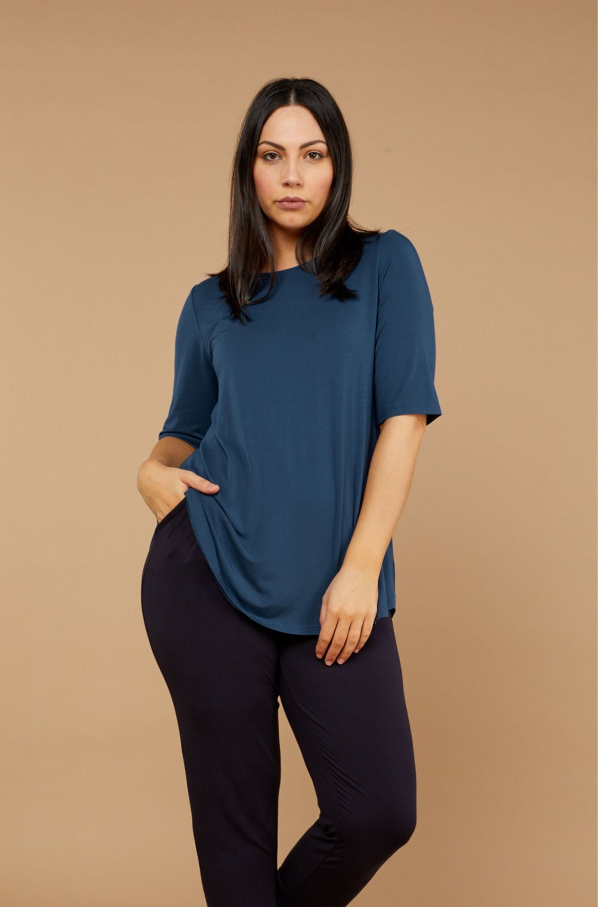 Elbow Swing Tee Sample | Deep Sea