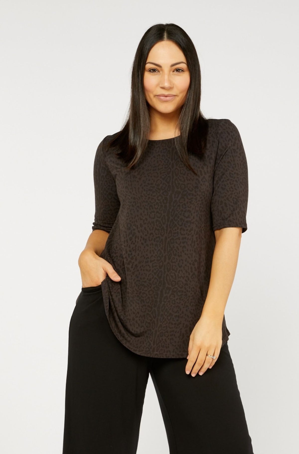 Elbow Swing Tee Sample | Wild Licorice