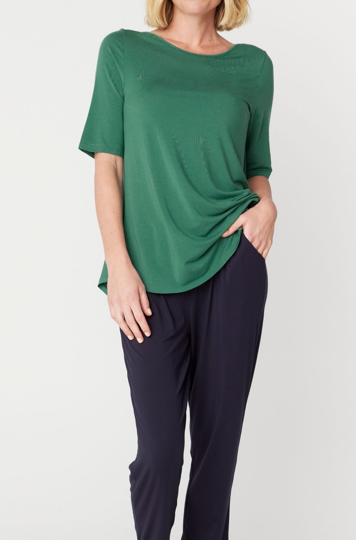 Elbow Swing Tee Sample | Pine