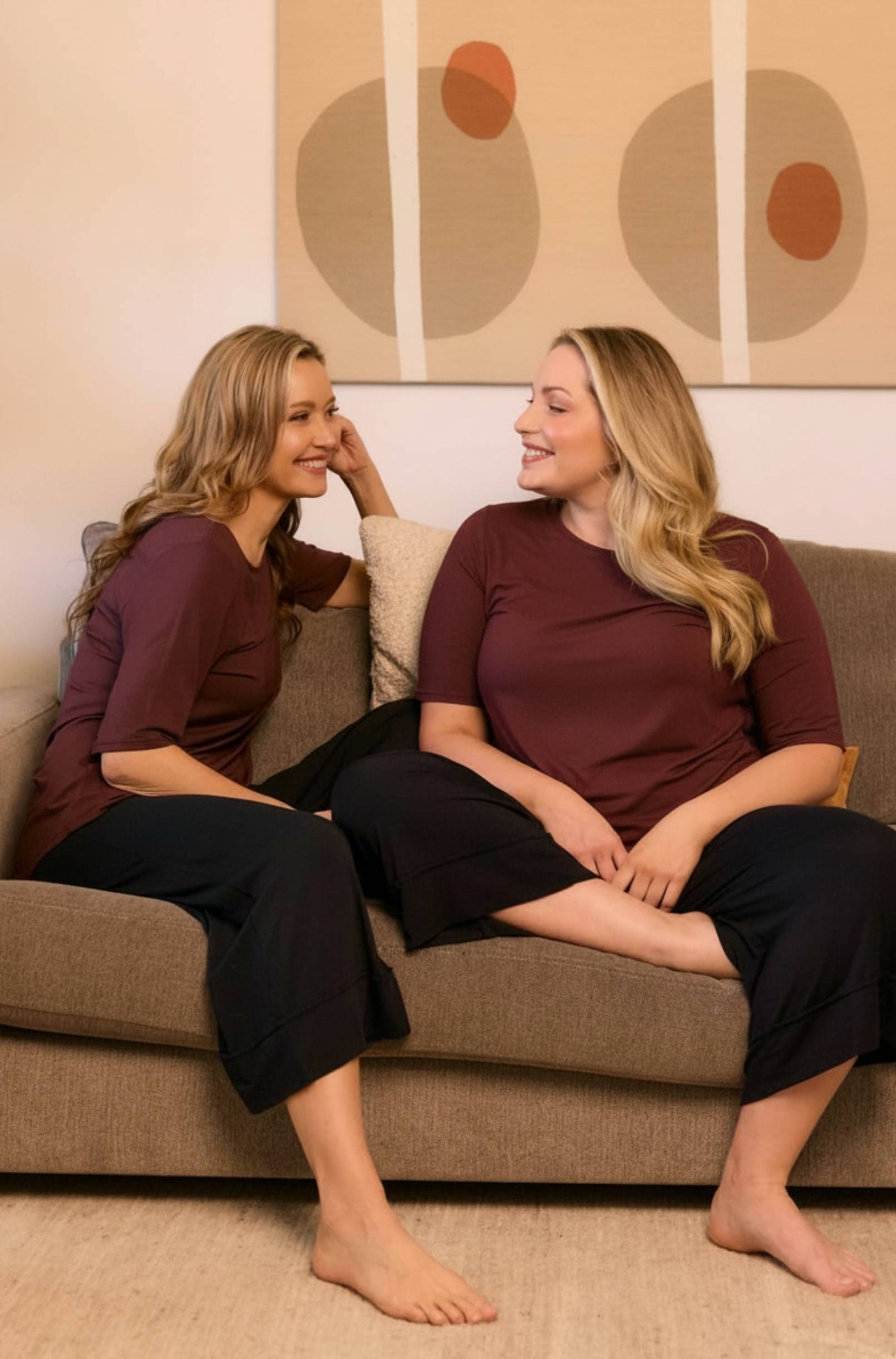 Elbow Swing Tee - Merlot