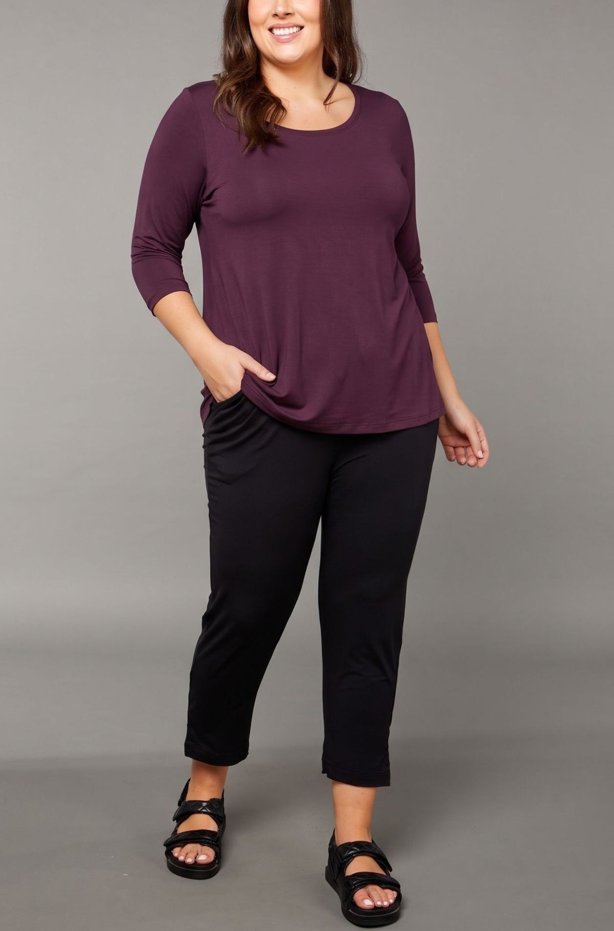 Swing 3/4 Sleeve Sample - Wine