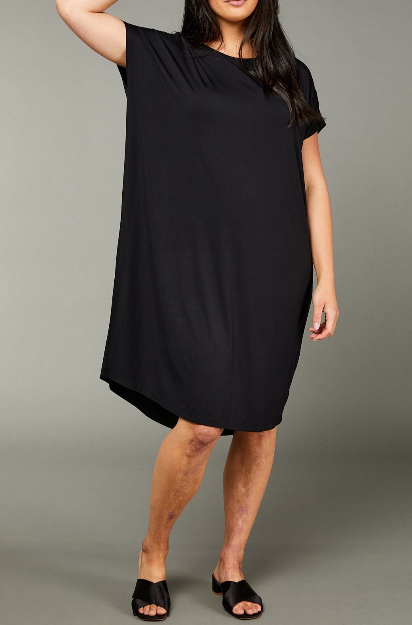 Ava Box Dress - Black