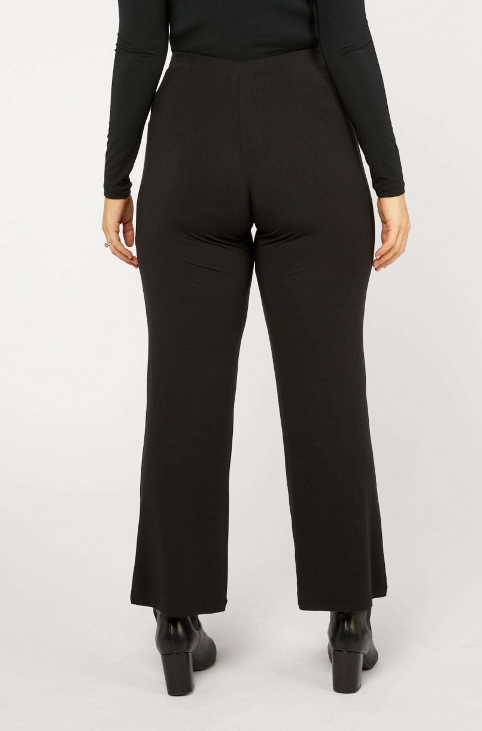 Full Straight Pant Black