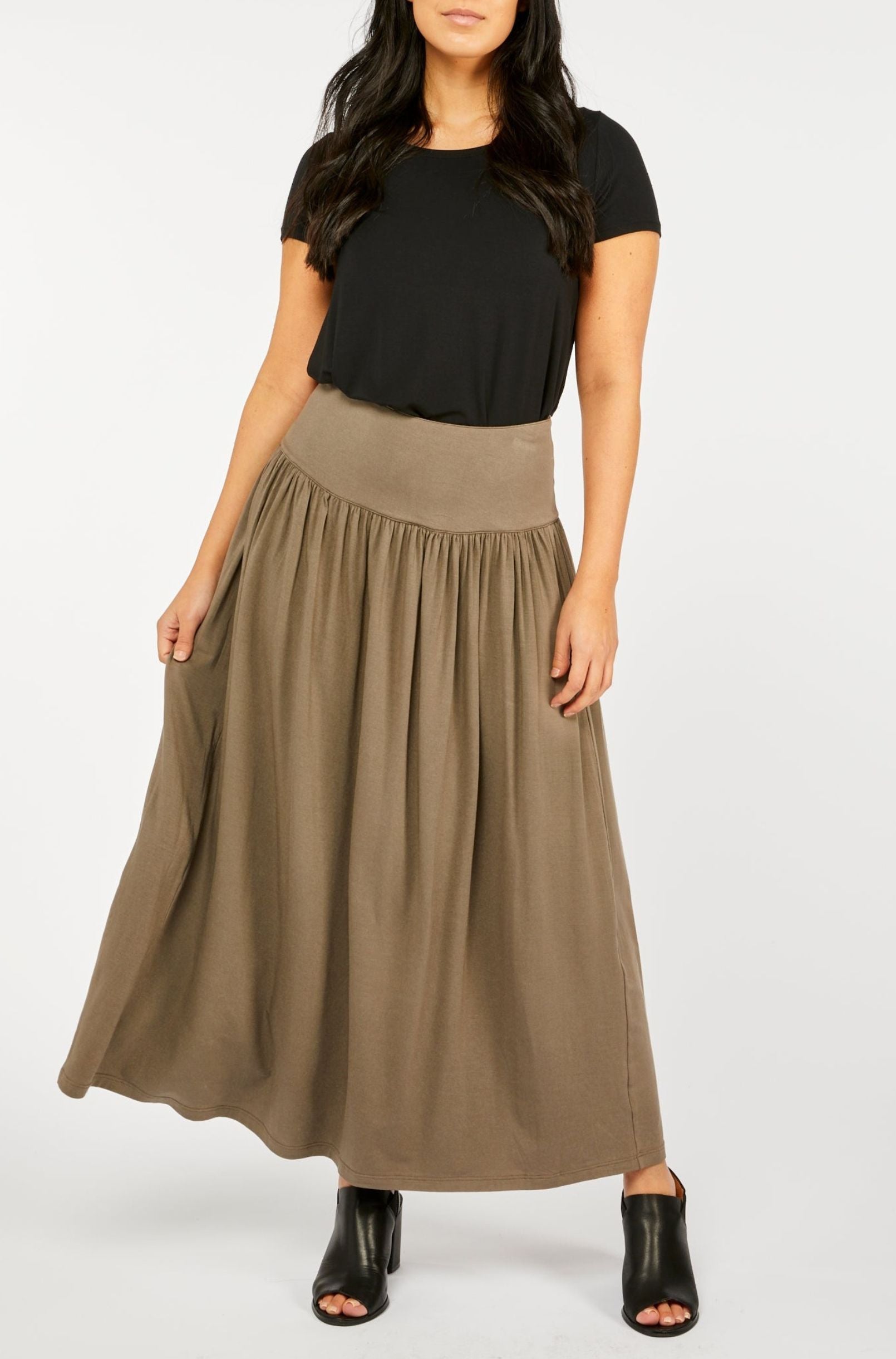 Long Full Skirt - Chestnut