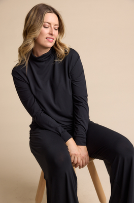 Maya Long Sleeve Turtle Neck - Black