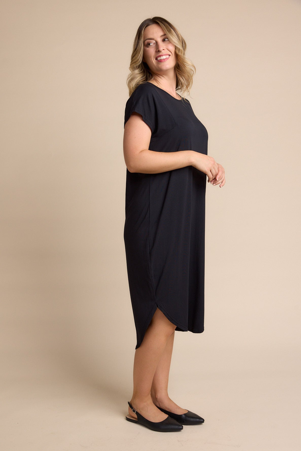 Ivy Midi Dress - Black