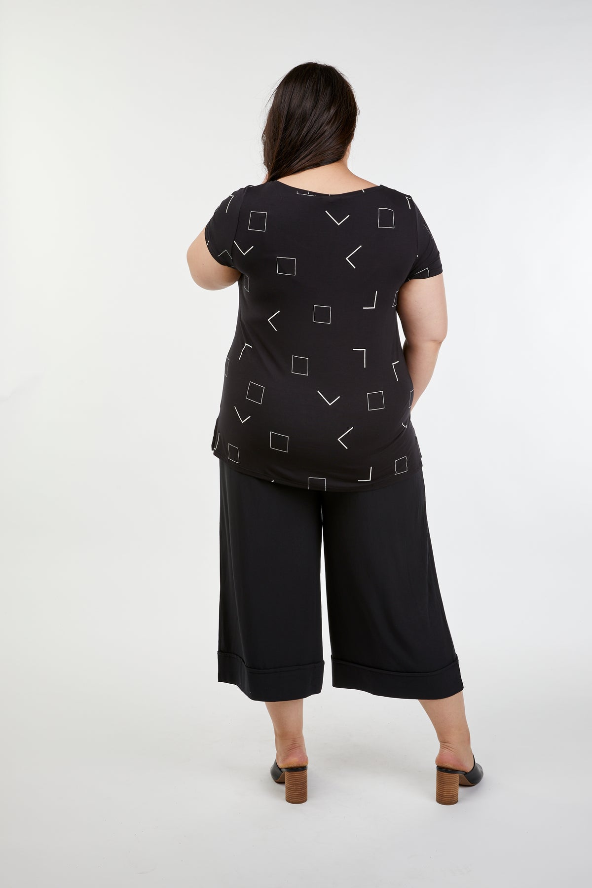 Swing Tee Prism