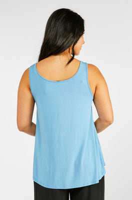 V-Neck Swing - Regatta Blue