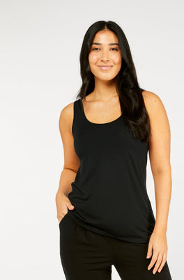 Relax Scoop Tank - Black