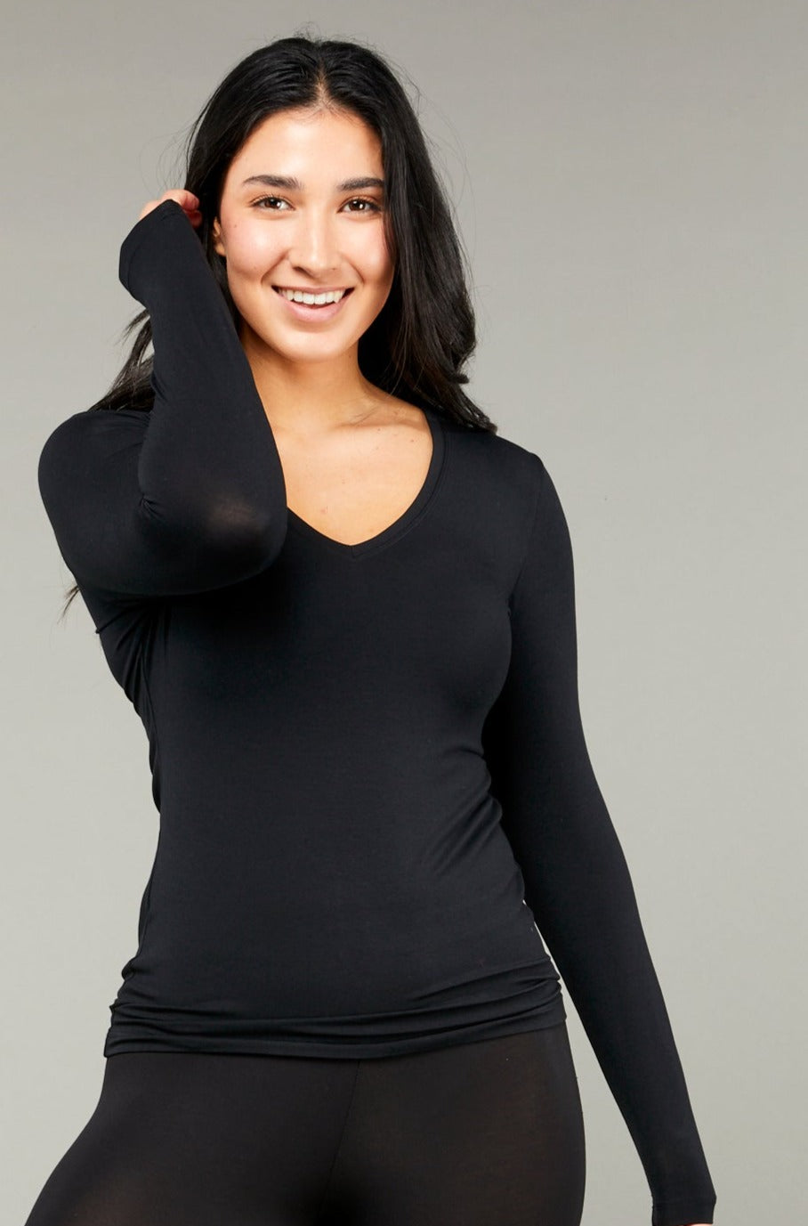V-Neck Long Sleeve Black