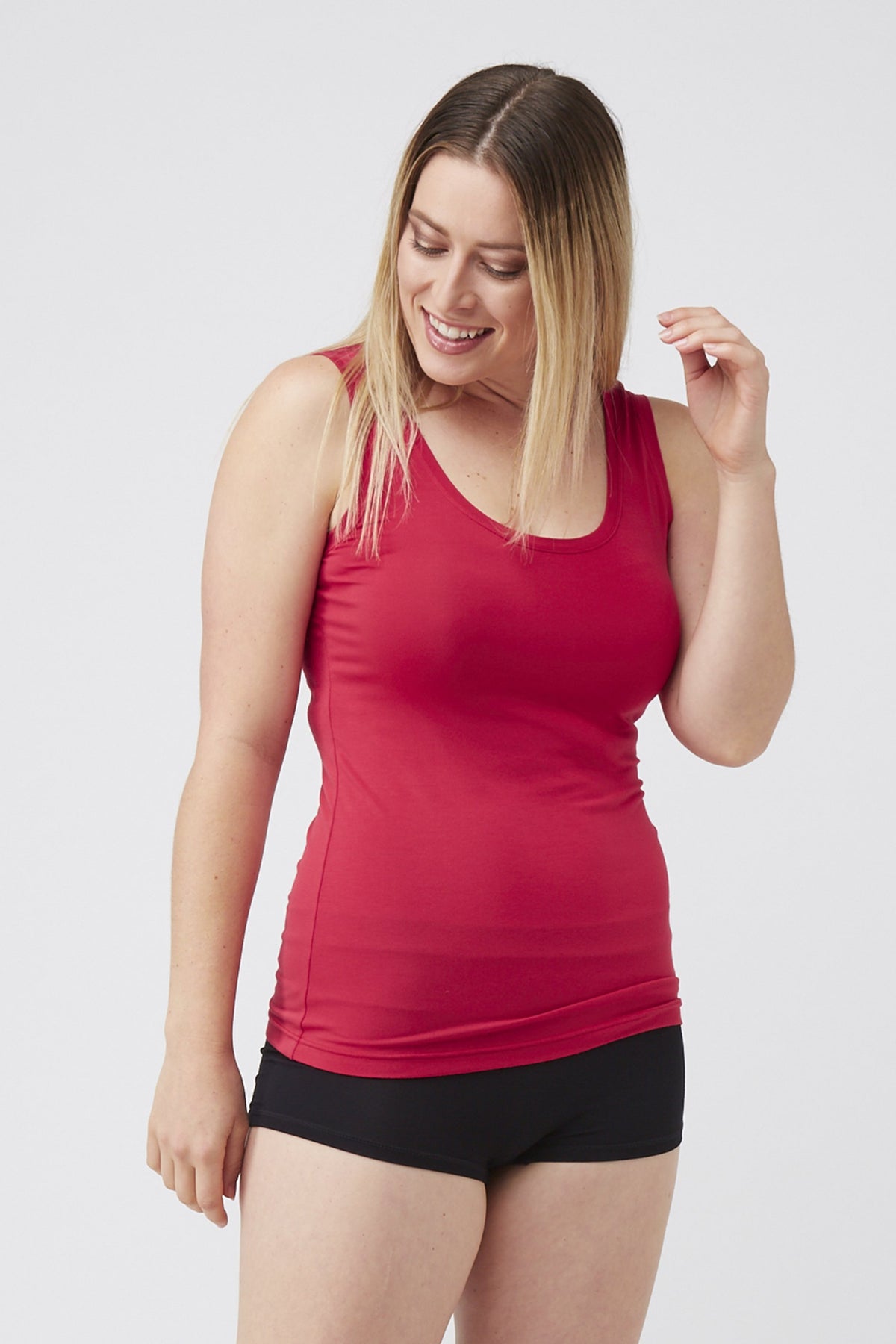 Scoop Tank Crimson