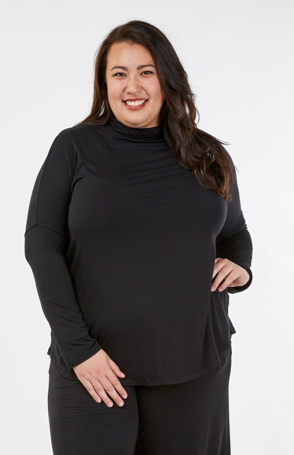 Swing Turtle Neck Black