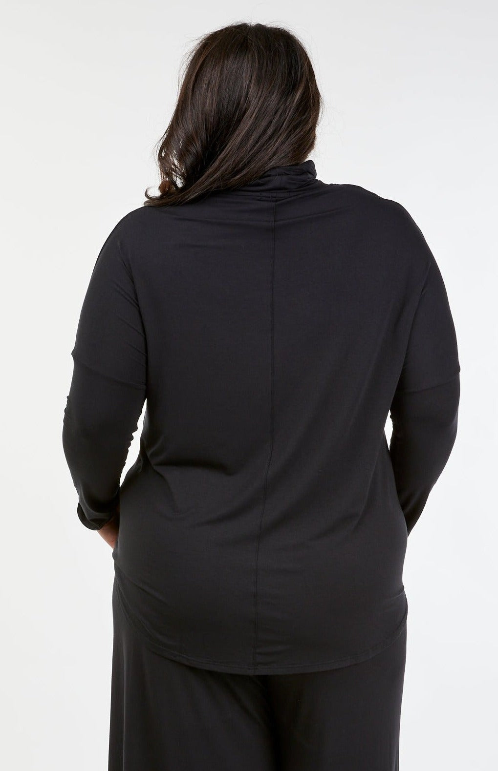 Swing Turtle Neck Black