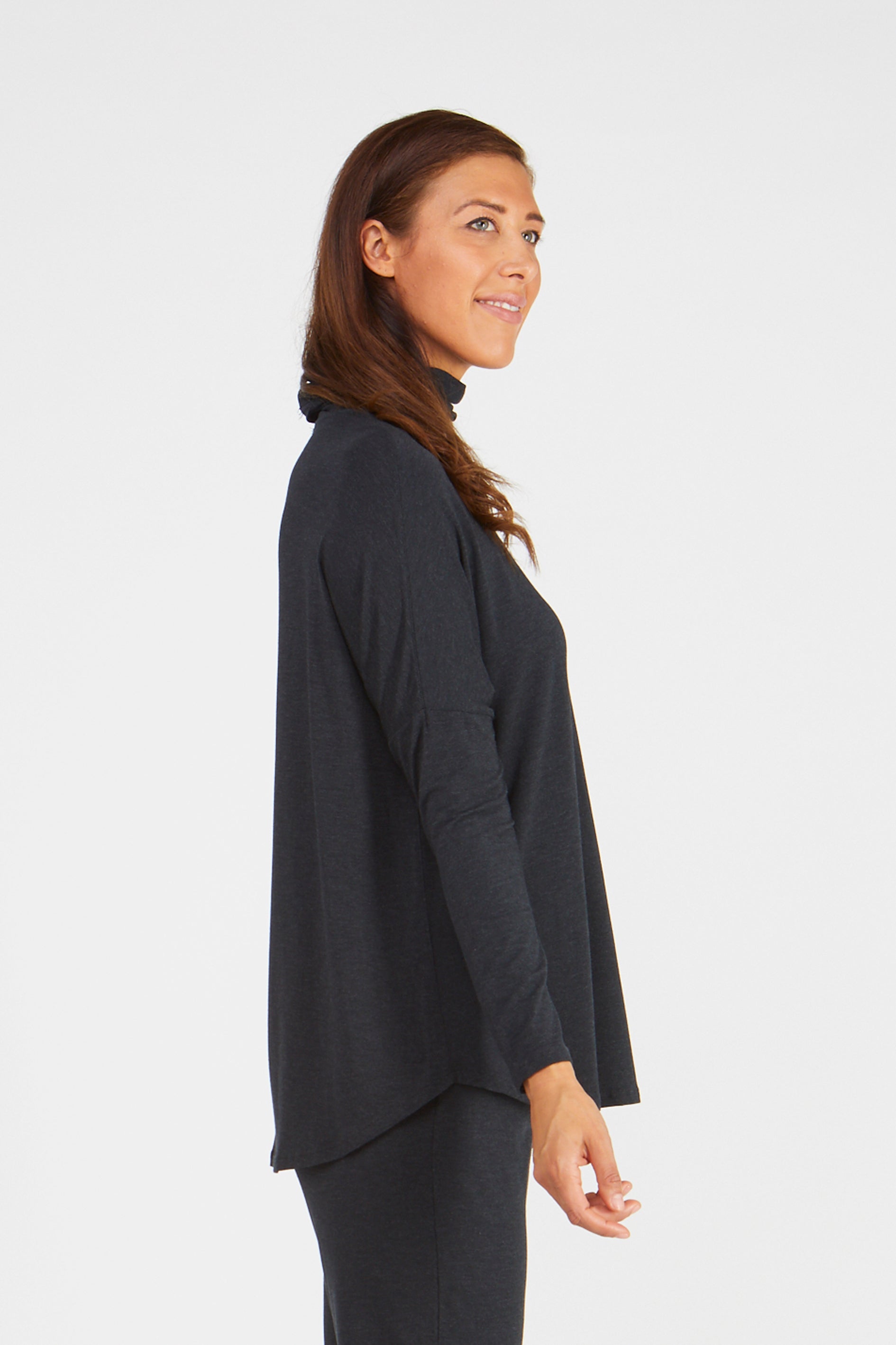 Swing Turtle Neck Graphite