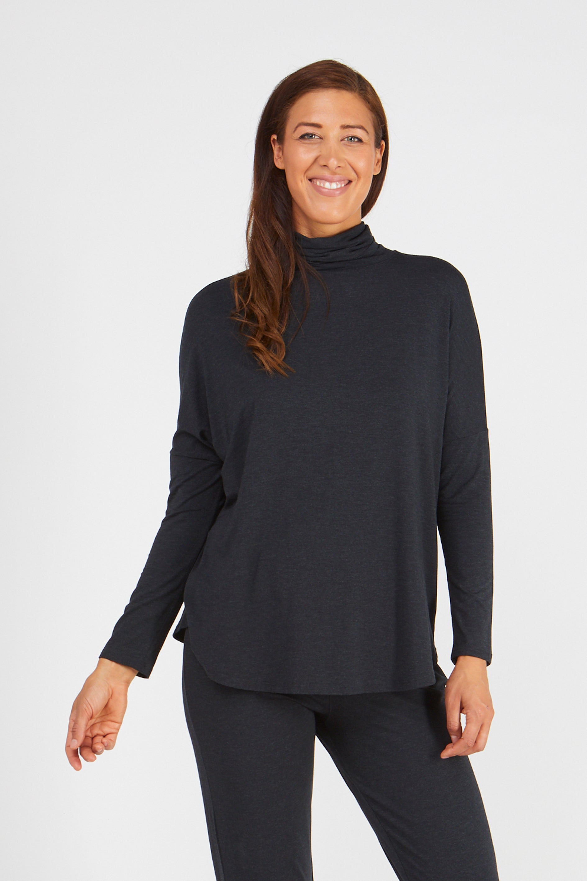 Swing Turtle Neck Graphite