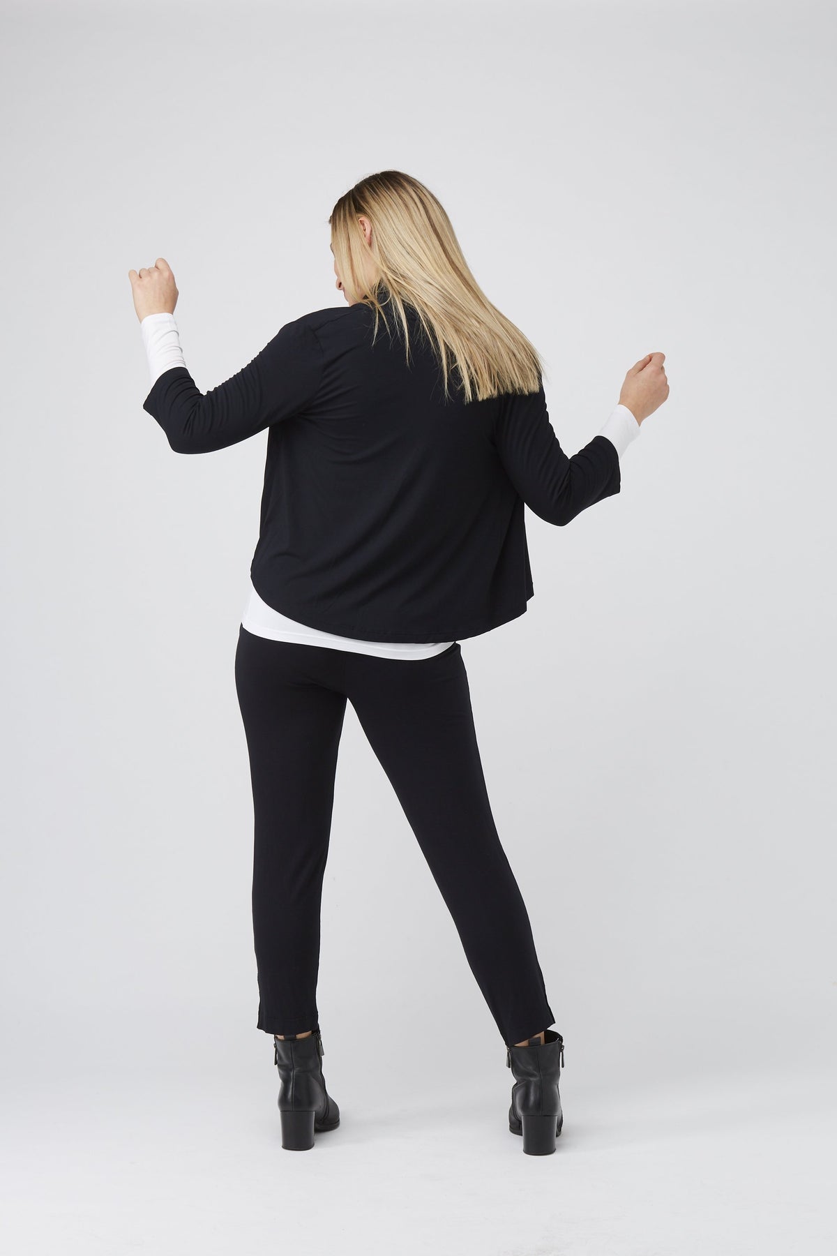Crop Cardigan Black
