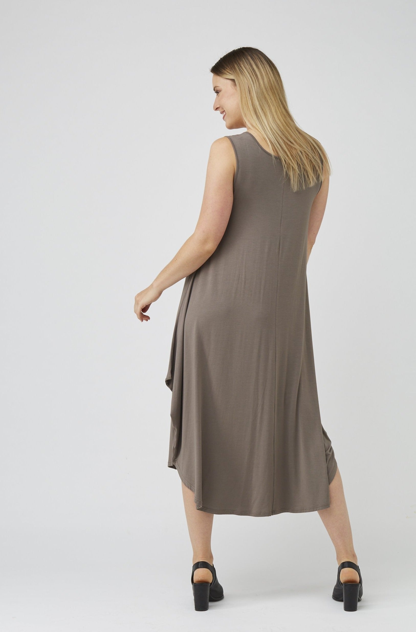 Sleeveless Tri Dress Chestnut